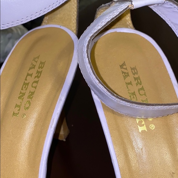 Bruno Valentí Lavender Heels - Picture 4 of 5